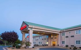 Ramada By Wyndham Strasburg - Shenandoah Valley